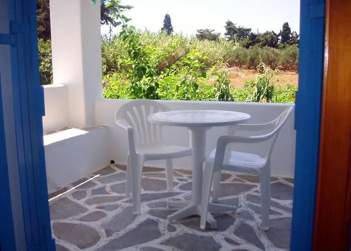 ξενοδοχείο καλαμιές 2*