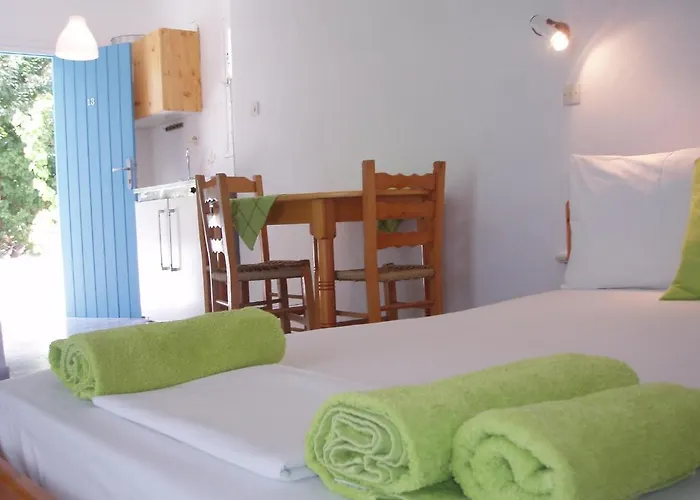 ξενοδοχείο καλαμιές 2*